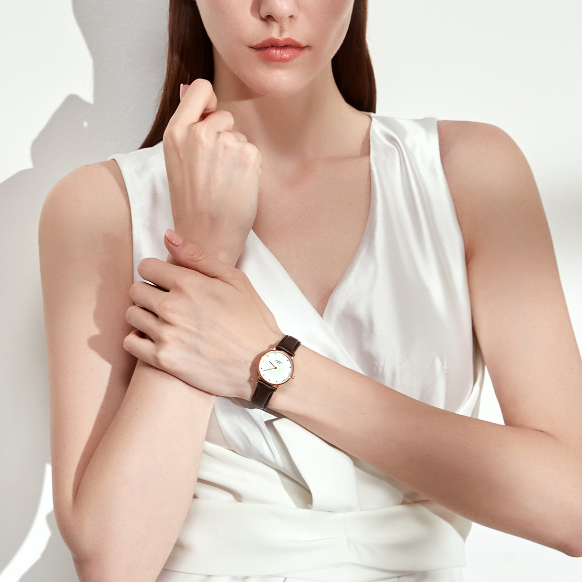 B罗西尼(ROSSINI)手表 LIVE系列 皮带 时尚风格 防水 情侣 石英 手表517769&517770
